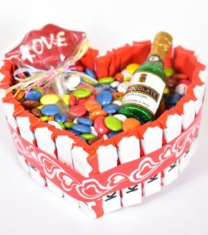 tarta de chocolatinas día de enamorados