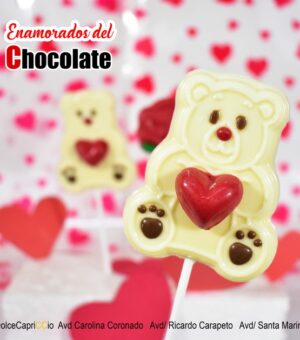 piruleta con forma de osito de chocolate