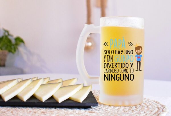 Jarra de cerveza. "Papá tan guapo como tu..." - Imagen 2