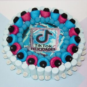 Tarta tiktok de gominolas