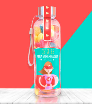 Botella con chuches y mensaje para supermadre.