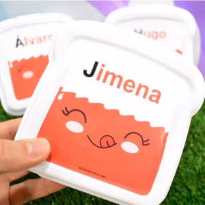 sandwichera con nombre propio1