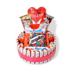 Caja en forma de corazón con chocolates variados. Grande