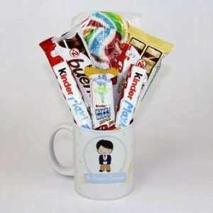 Taza para niños de comunión rellena de chocolates