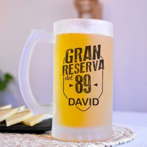 Jarra de cerveza personal con nombreizada