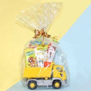 Camion relleno de golosinas para regalo