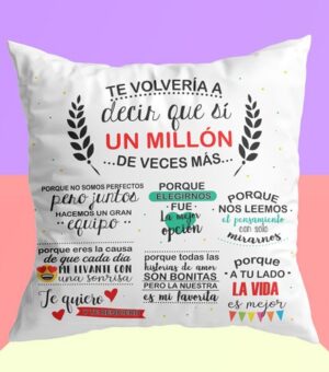 Cojín con frases de amor