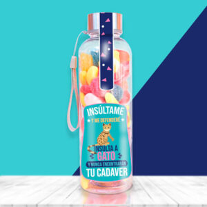 Botella con mensaje simpático para de los gatos. llena de chuches.