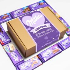 Caja de chocolates Milka personalizada.