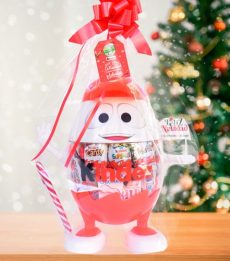 Muñeco Kinderino repleto de chocolates kinder y más.