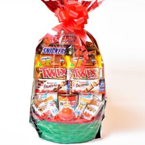 Cesta surtida de chocolates.