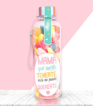Botella con chuches para regalar a una madre. con mensaje precioso.