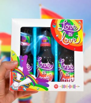 Pack de 3 cervezas para regalar el día del orgullo gay.