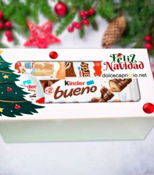 Caja rellena de chocolates para regalar en navidad.
