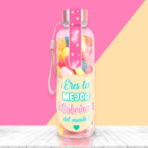 Botellas con chuches para regalar a una sobrina.