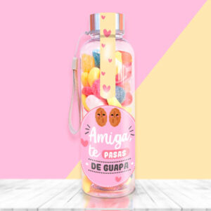 Botella de chuches para regalar a amigas guapas.