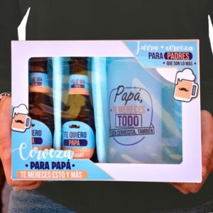 Estuche de cerveza que contiene 2 cervezas y 1 jarra de cristal para regalar a papá.