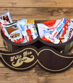 Bigote de madera caja superior