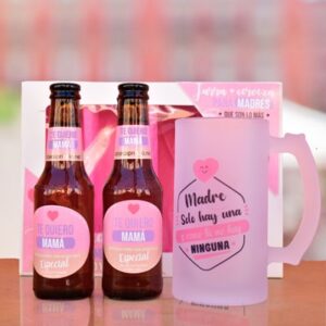 Sorprende a Mamá con Nuestro Estuche de Cervezas Personalizadas y Jarra de Cristal