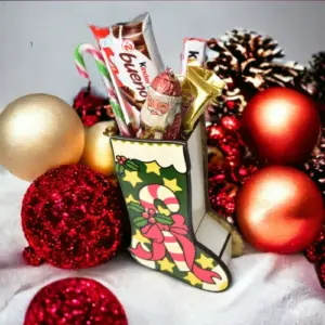 Bota de madera con chocolates.