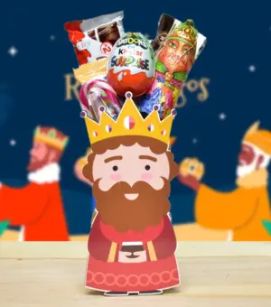 Gaspar Rey Mago de madera relleno de chocolate.