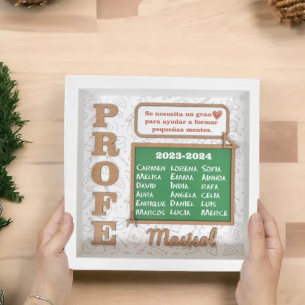 Marco de madera personalizado, regalo para profes.