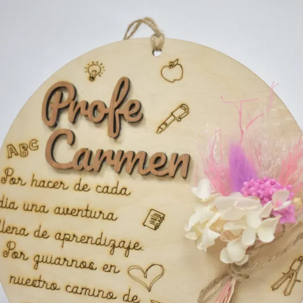 Placa de madera especial para regalar a los profes.
