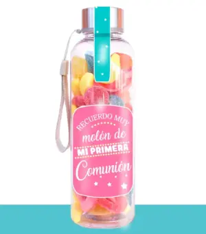 Botella con chuches para regalar a invitados de la comunión