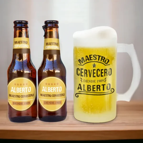 Pack de Cervezas Personalizadas con jarra. Botellas con etiquetas personalizadas y jarra con el nombre “Alberto”.