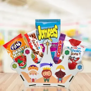 Corona de Reyes Magos con chuches de todo tipo.
