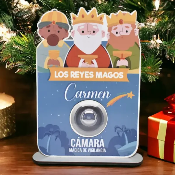 Cámara de vigilancia de los Reyes Magos, De madera con el nombre del niño o niña personalizado. Con el texto. Cámara mágica de los Reyes Magos.