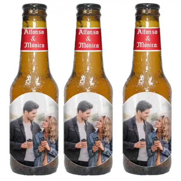 3 botellines de cerveza con foto de pareja personalizadas con texto.