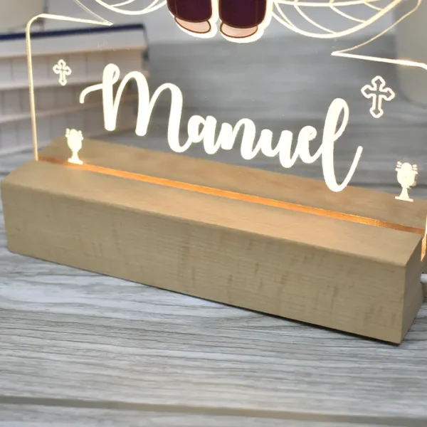 Lámpara personalizada, niño de comunión con nombre.