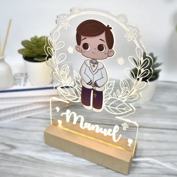 Lámpara personalizada, niño de comunión con nombre.