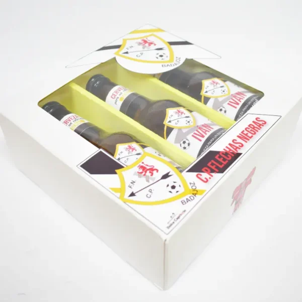Estuche 3 Cervezas para regalar a entrenadores de futbol base.