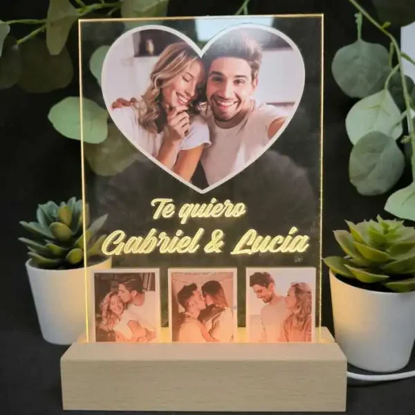 Lampara metacrilato corazón personalizada