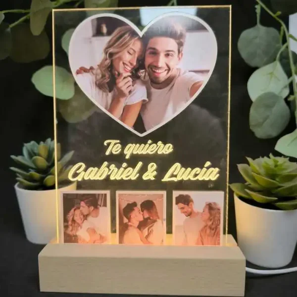 Lampara metacrilato corazón personalizada