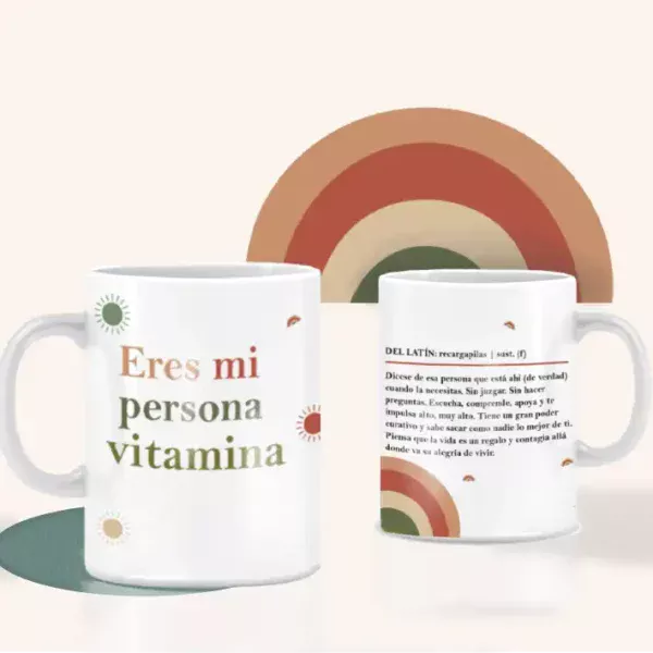 taza por dos caras. Taza mi persona Vitamina. Definición del latín