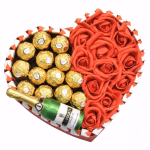 Tarta Kinder en forma de corazón con flores.