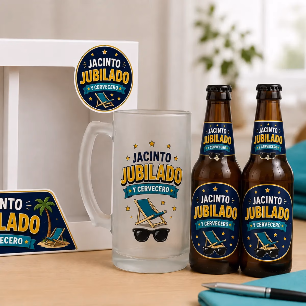 Cerveza de jubilación personalizada con nombre y jarra de cristal. Regalo original para jubilado personalizado.