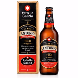 Cerveza Estrella Galicia personalizada con nombre y año en estuche