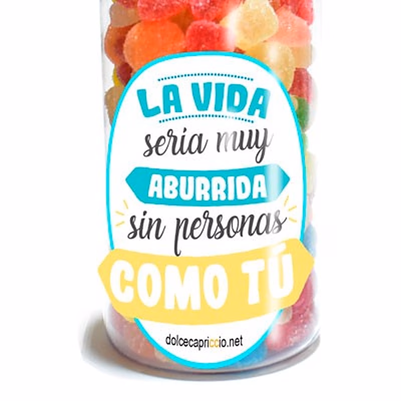 Botella llena de chuche para amiga