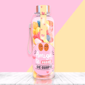 Botella de chuches para regalar a amigas guapas.