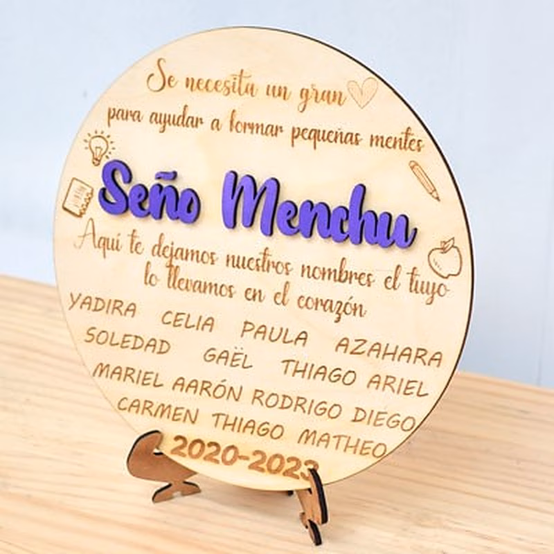Placa de madera personalizada para regalar a profesor.
