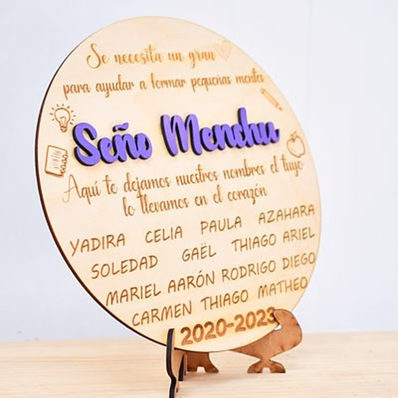 Placa de madera personalizada para regalar a profesor.